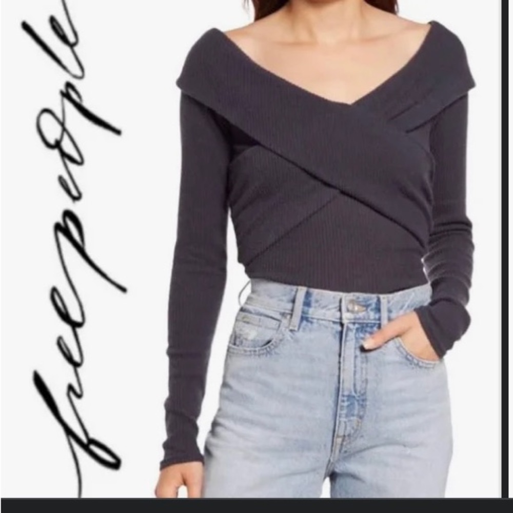 Free people NWT wrap sweater in Gray size M